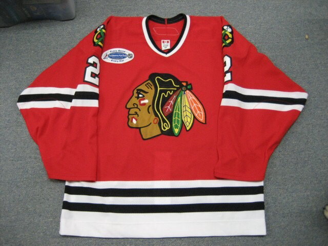 KEITH #2 Chicago Blackhawks Reebok Player Name & Number T-Shirt Red -  Hockey Jersey Outlet